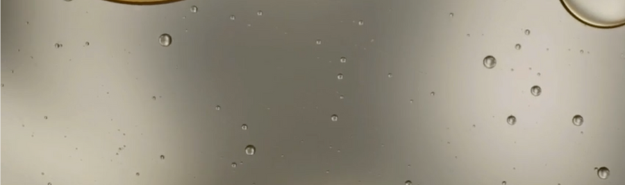 Vitamin E oil droplets